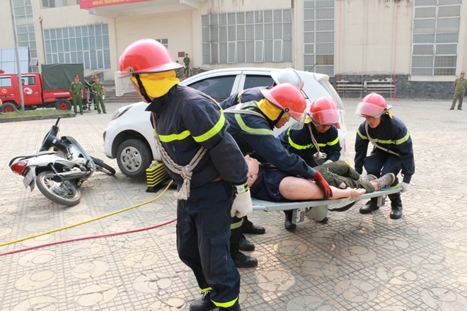Hội thi chữa cháy, cứu nạn tại quận Thanh Xuân - Ảnh minh hoạ 12
